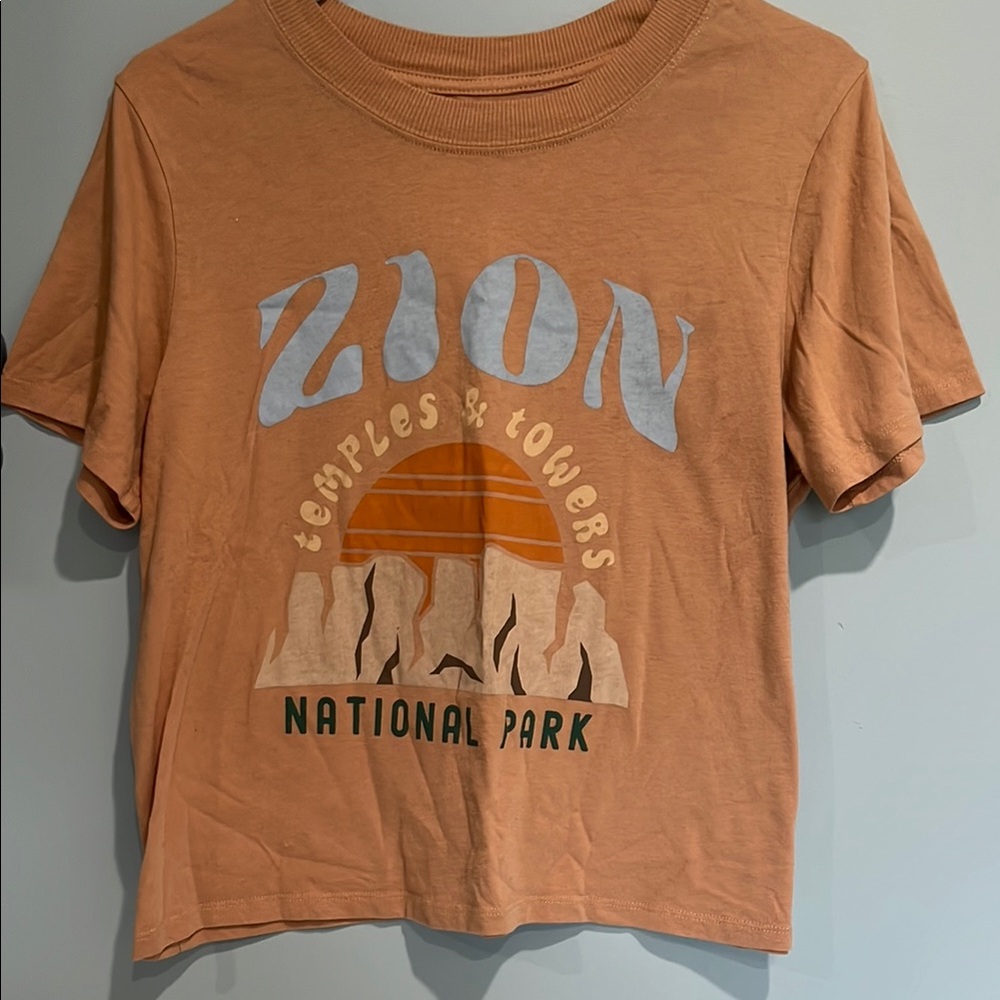 Zion National Park T-Shirt - Tan